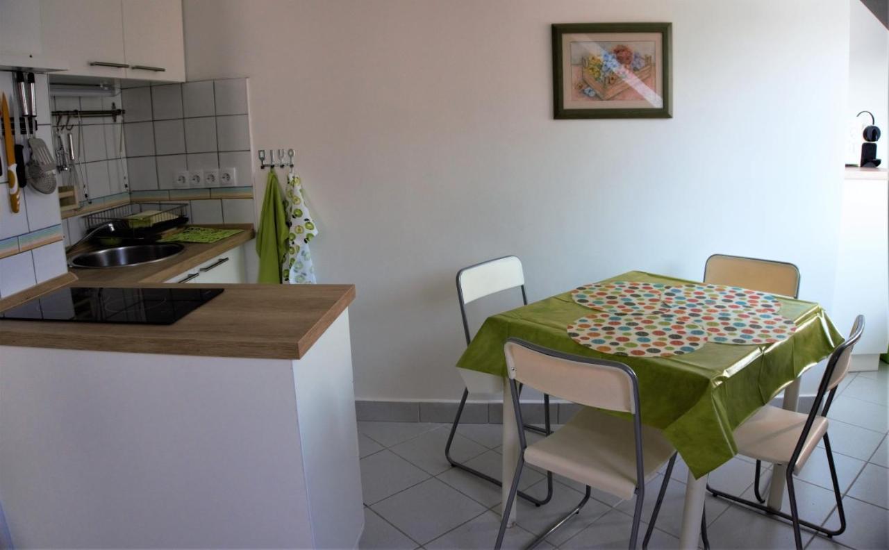 Nefelejcs Apartmanhaz Gyenesdiás Eksteriør billede