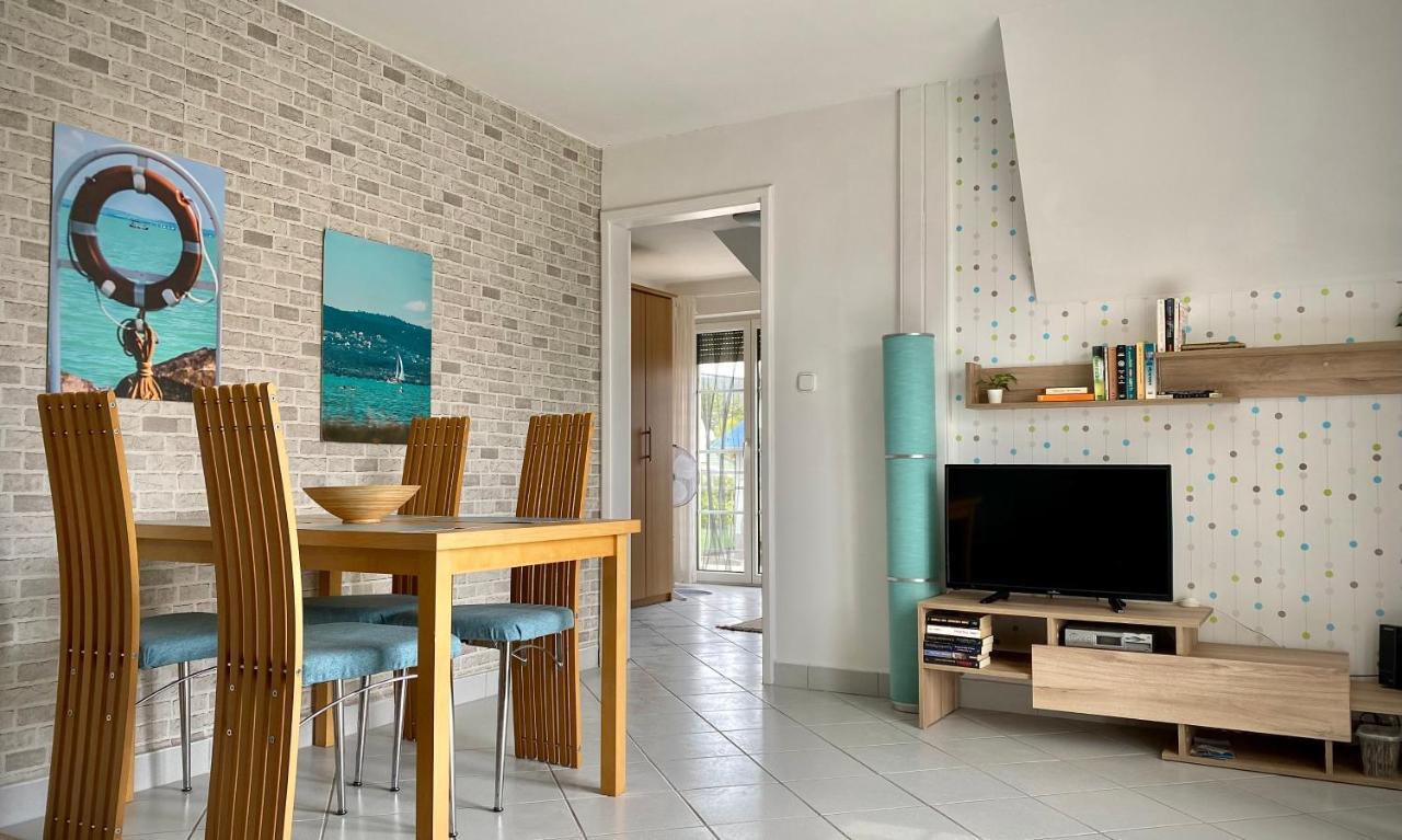 Nefelejcs Apartmanhaz Gyenesdiás Eksteriør billede