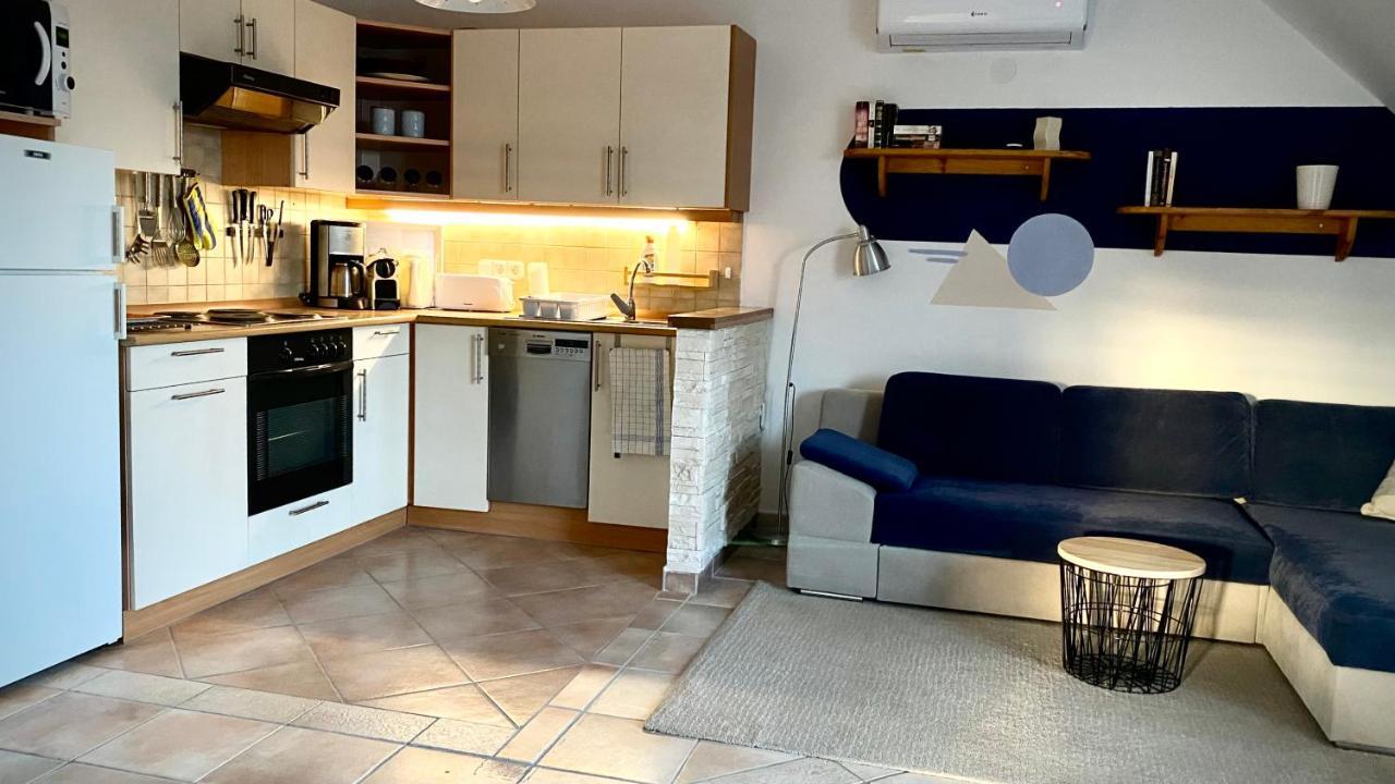 Nefelejcs Apartmanhaz Gyenesdiás Eksteriør billede